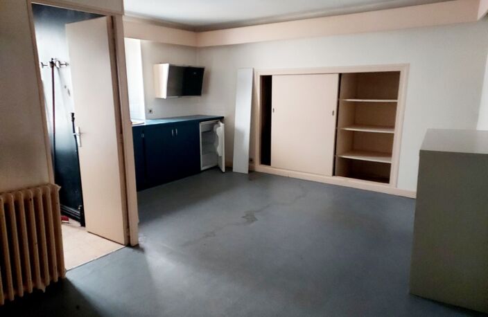Immeuble à vendre SOUILLAC (46) — photo 3
