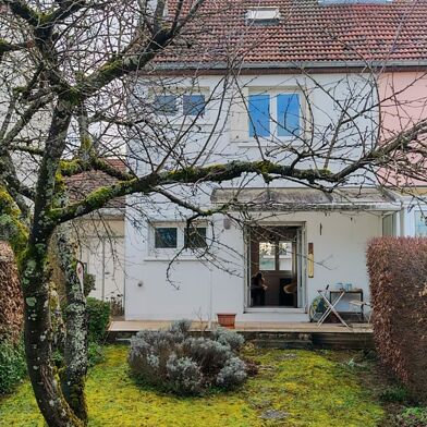 Maison 5 pièces 280000 €