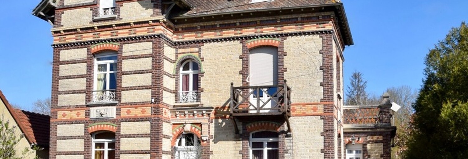 Maison 11 Pièces 255 m² à vendre à Estissac (10190)