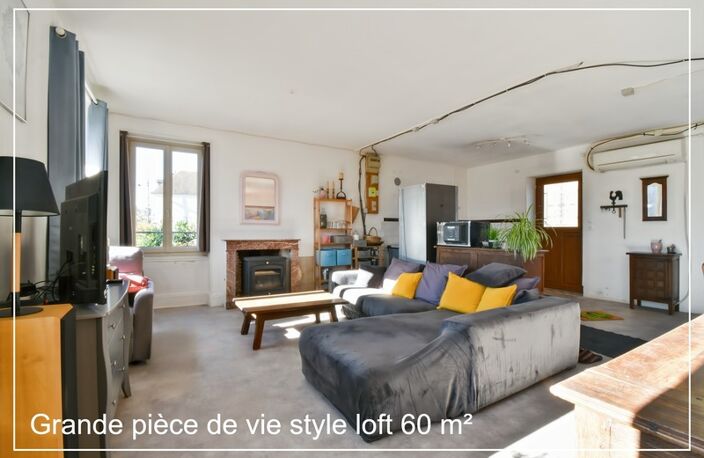 Maison de plain-pied type loft avec jardin paysagé, garage et fort potentiel – Culan — photo 4