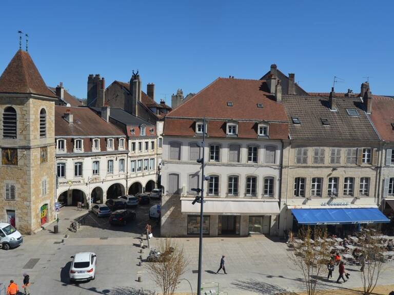 Local/bureau à vendre LONS LE SAUNIER (39) — photo 1