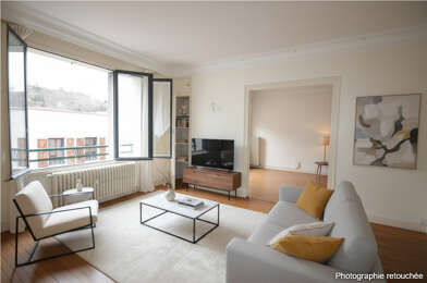 Appartement 4 pièces 195700 €