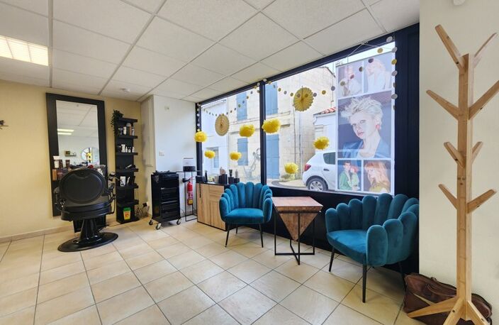 À vendre : Fonds de commerce – Salon de coiffure (40 000 €)  Saint-Trojan-les-Bains – Île d’Oléron — photo 3