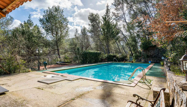 Villa / Maison 5 pièces  à vendre Auriol 13390