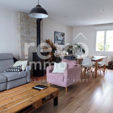 Maison 5 pièces 300000 €