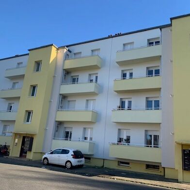 Appartement 3 pièces 361 €