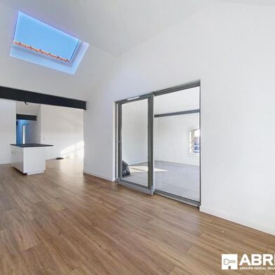 Appartement 3 pièces 1100 €