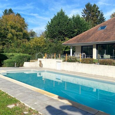 Maison 6 pièces 569000 €