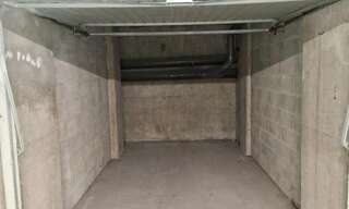 Garage   m² à louer à Lyon 7 (69007)