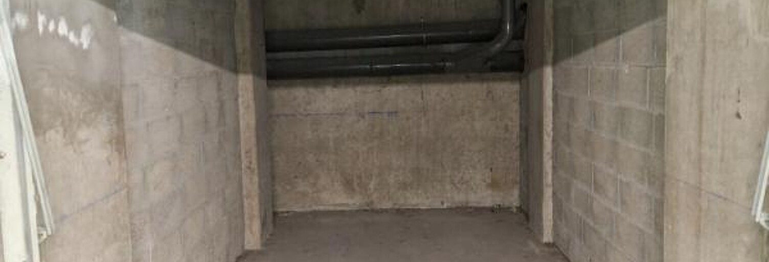 Garage   m² à louer à Lyon 7 (69007)