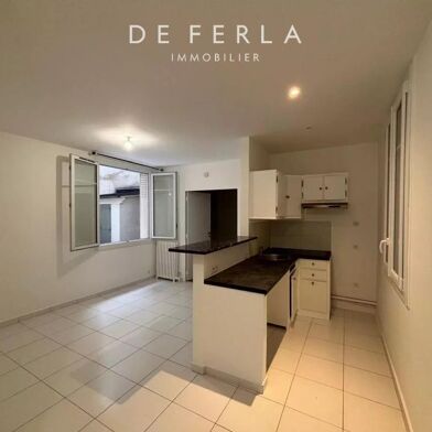 Appartement 2 pièces 1360 €