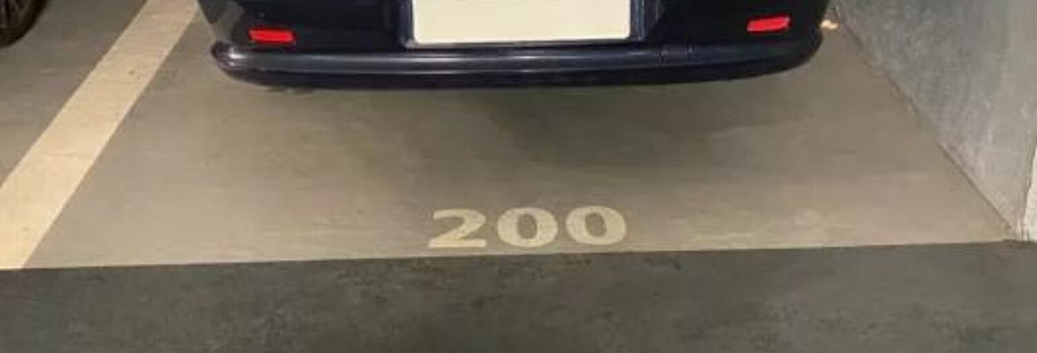 Garage   m² à vendre à Paris 7 (75007)