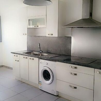 Appartement 1 pièces 495 €
