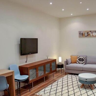 Appartement 1 pièces 1300 €