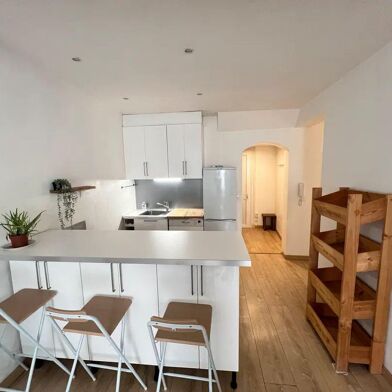 Appartement 3 pièces 1270 €