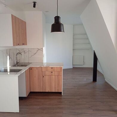 Appartement 1 pièces 873 €