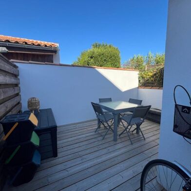 Appartement 1 pièces 650 €