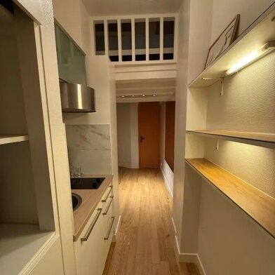 Appartement 2 pièces 1300 €