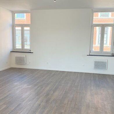 Appartement 4 pièces 950 €