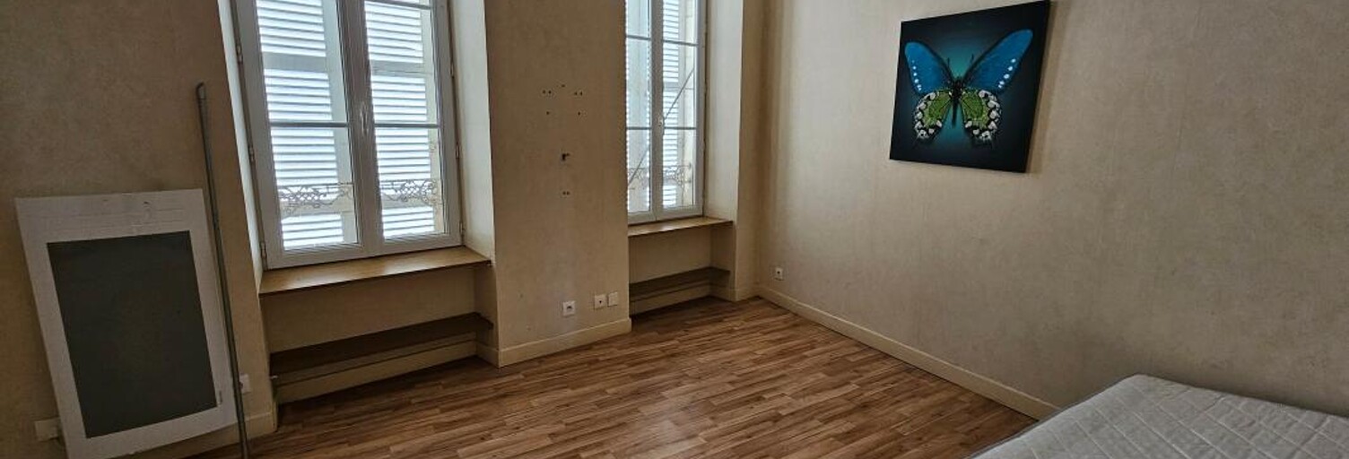 Maison 4 Pièces 83 m² à vendre à Saint-Jean-d'Angély (17400)