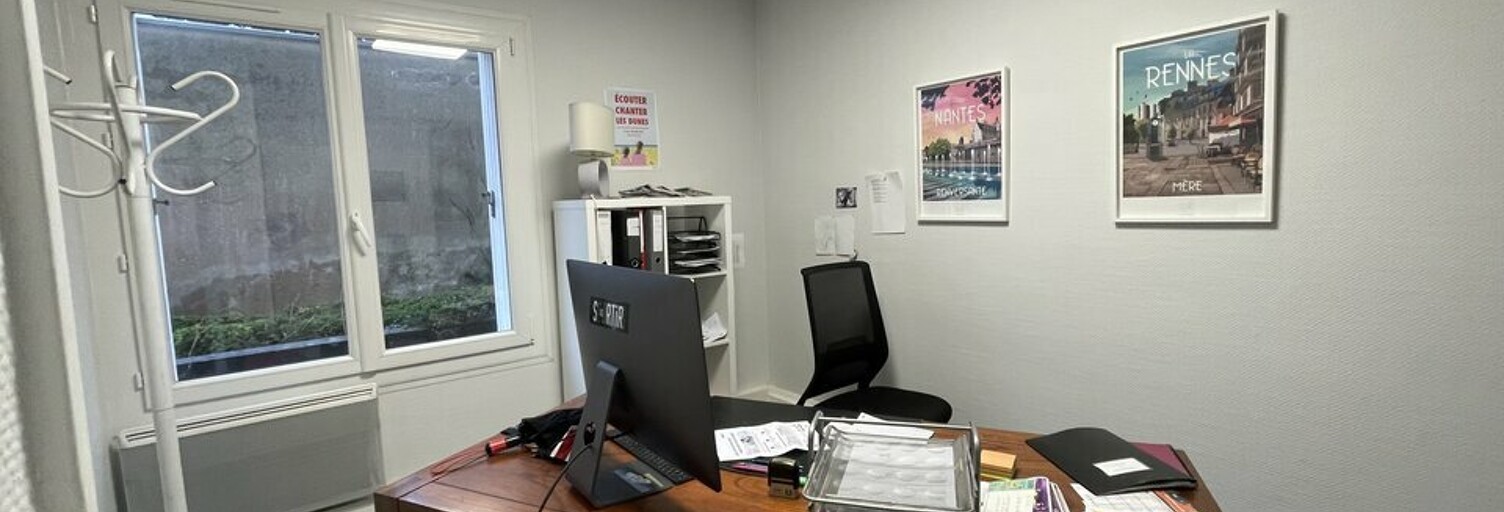 Bureau  130 m² à louer à Lorient (56100)