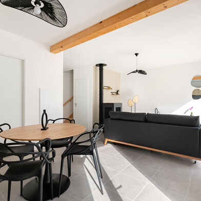 Appartement 3 pièces 357600 €