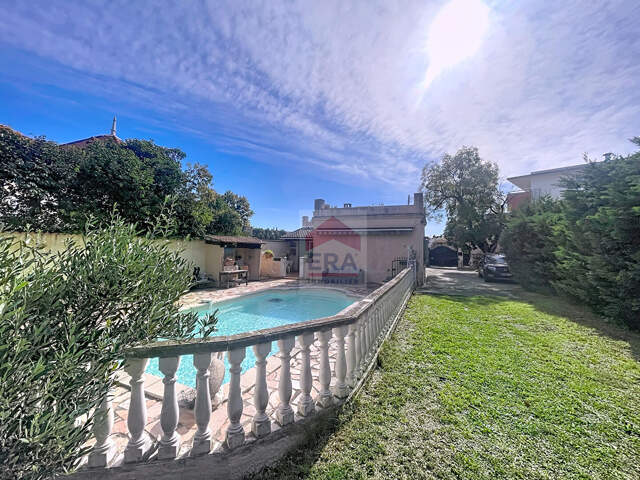 A VENDRE MARSEILLE PENNES MIRABEAU GAVOTTE 13015 MAISON TERRAIN PISCINE GARAGE DEPENDANCE COMMERCIAL — photo du bien