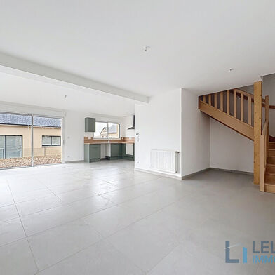 Maison 4 pièces 960 €