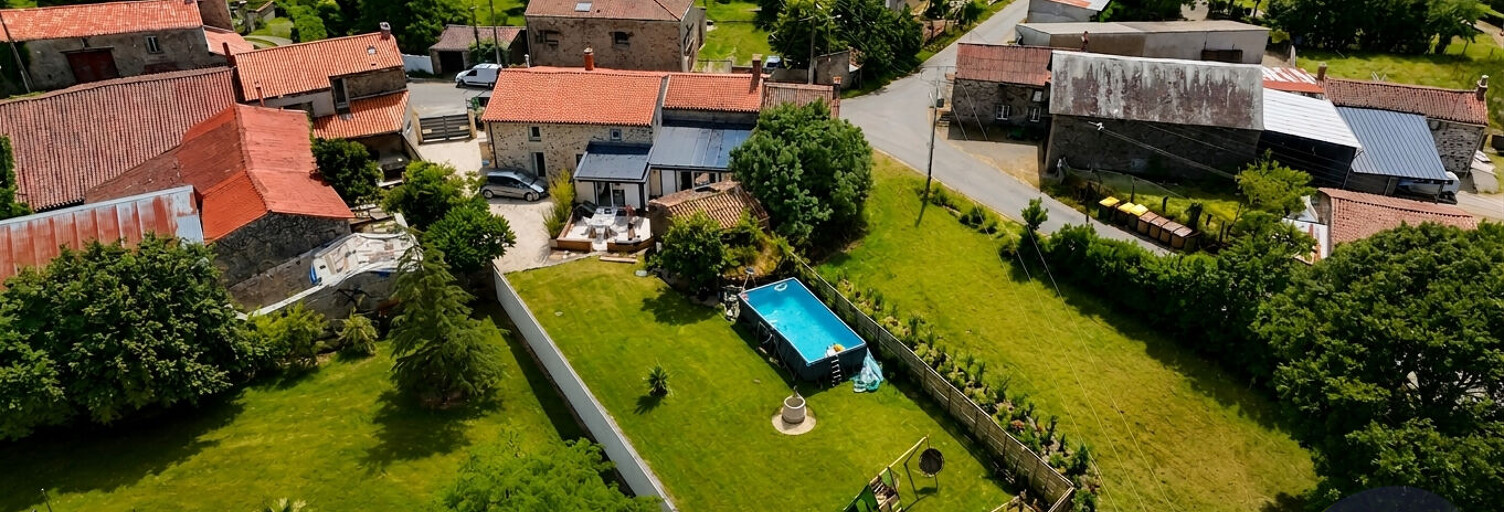 Maison 12 Pièces 231 m² à vendre à Legé (44650)