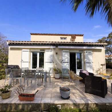 Maison 6 pièces 450600 €