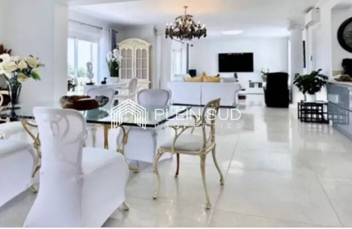 Vallauris, superbe maison a vendre. — photo 4