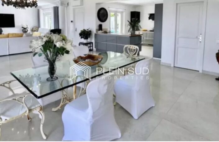 Vallauris, superbe maison a vendre. — photo 5