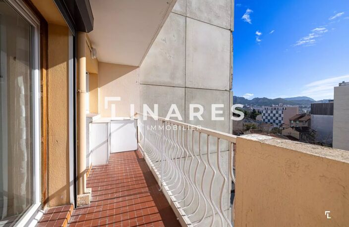 LE FONCTIONNEL - Appartement T3 de 61m2 - Balcons - Box - 13010 — photo 2