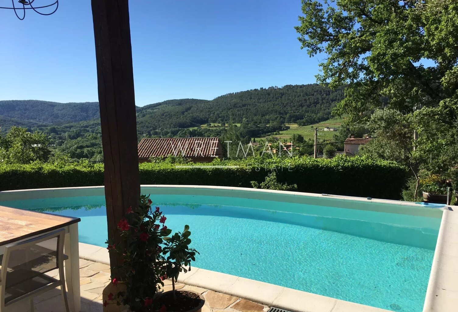 Belle villa de plain-pied avec piscine - Salernes — photo 1