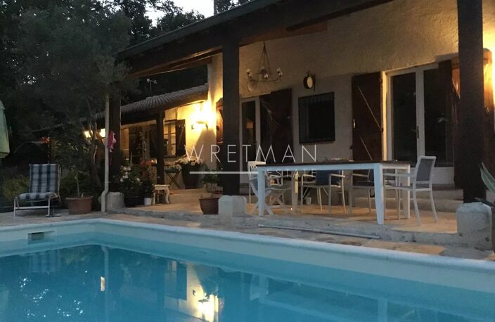 Belle villa de plain-pied avec piscine - Salernes — photo 2
