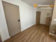 Centre ville RETIERS 35240, Appartement T2, 1ier étage — photo 2