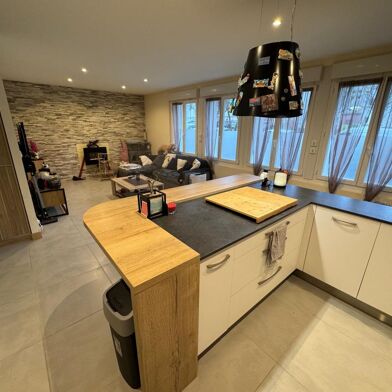 Appartement 3 pièces 135000 €