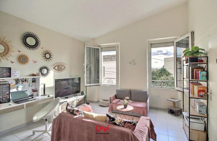Investissement, patrimoine, 3 appartements, 2 locaux, 186m², 3 appartements, 2 locaux, Le Petit Bosquet, Montolivet, 13012 Marseille - 13012 - Petit Bosquet - ORPI — photo 2
