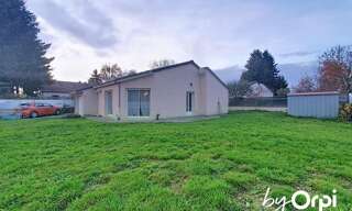 Maison 5 Pièces 110 m² à vendre à Chapdes-Beaufort (63230)