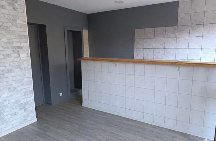 Local commercial — photo 3