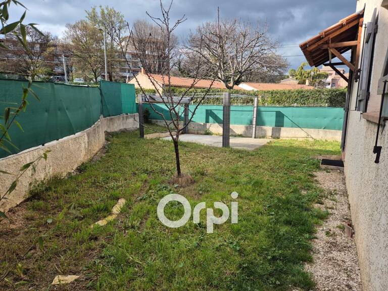 AUBAGNE QUARTIER PIN VERT VILLA T4/5  AVEC GARAGE ET JARDINET — photo 1