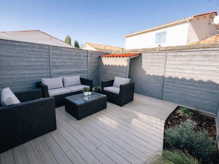 Châtelaillon-Plage- Charmant T2 meublé – Prêt à vivre avec terrasse! — photo 1