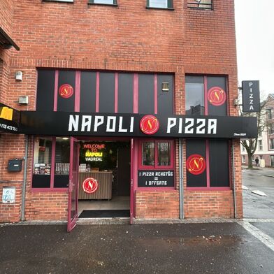 Commerce 2 pièces 169680 €