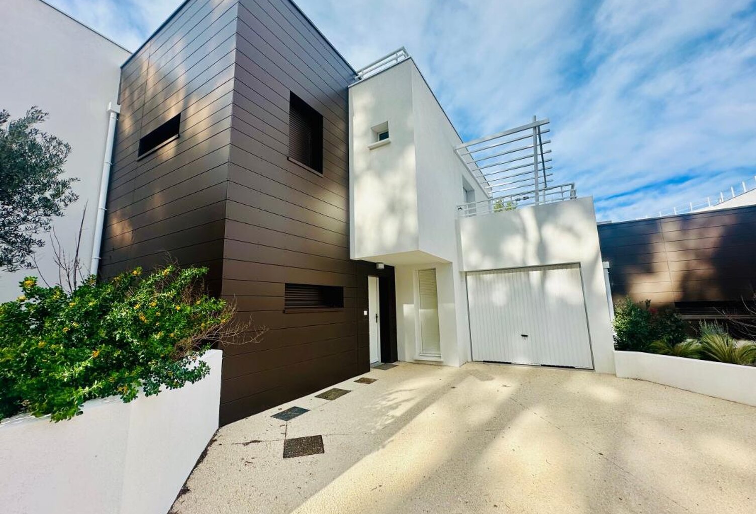 Maison À Vendre T4 Neuve + Garage La Seyne sur Mer Corniche du bois sacré — photo 1