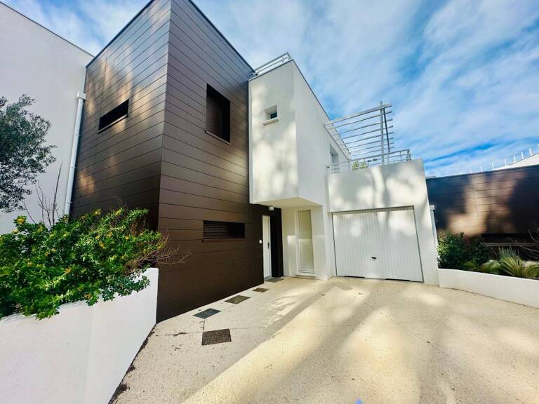 Maison À Vendre T4 Neuve + Garage La Seyne sur Mer Corniche du bois sacré — photo 1