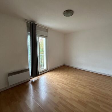 Appartement 1 pièces 380 €