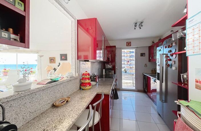 Exclusivité Appartement À Vendre VUE MER SECTEUR FREJUS PLAGE — photo 4