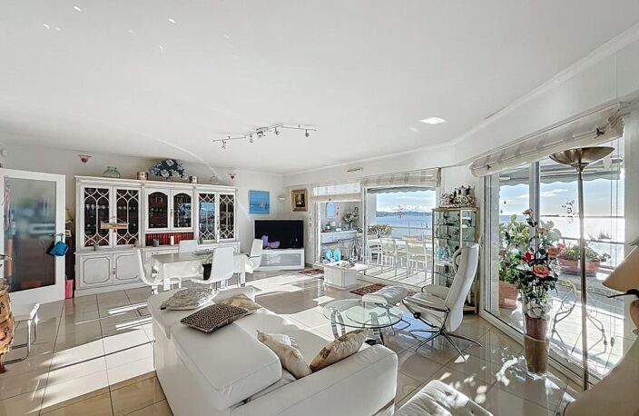 Exclusivité Appartement À Vendre VUE MER SECTEUR FREJUS PLAGE — photo 5