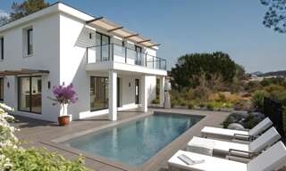 Terrain  810 m² à vendre à Saint-Raphaël (83700)