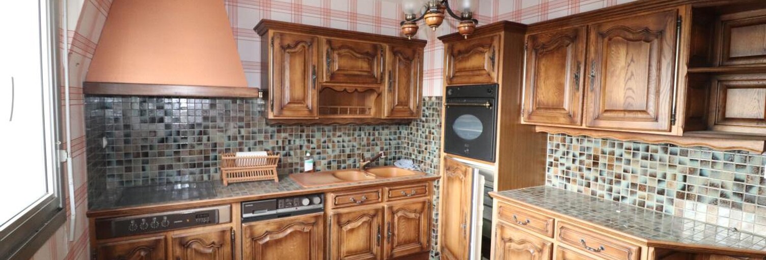 Appartement 1 Pièce 38 m² à vendre à Cosne-Cours-sur-Loire (58200)